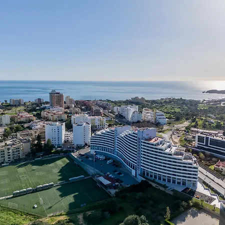 Apartamento Breathtaking Coral Ocean View At Oa Portimão