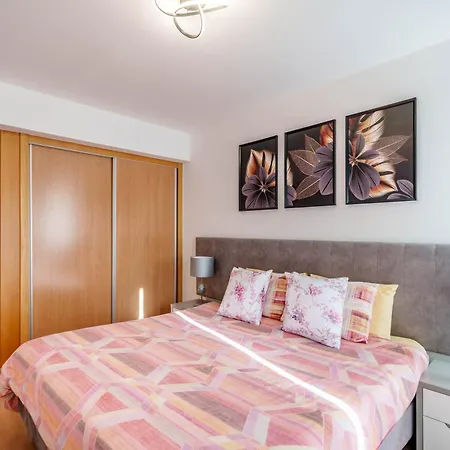 Breathtaking Coral Ocean View At Oa Portimão