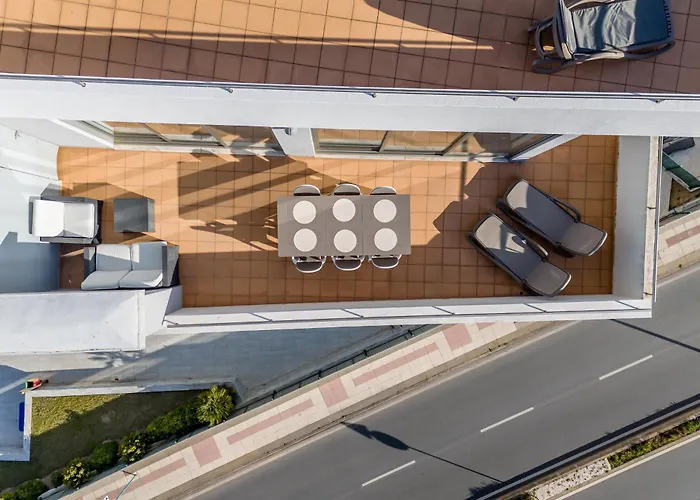 Apartment Breathtaking Coral Ocean View At Oa