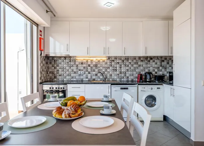 Breathtaking Coral Ocean View At Oa Portimão