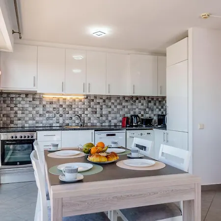 Lejlighed Breathtaking Coral Ocean View At Oa Portimão