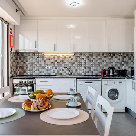 Breathtaking Coral Ocean View At Oa Portimão